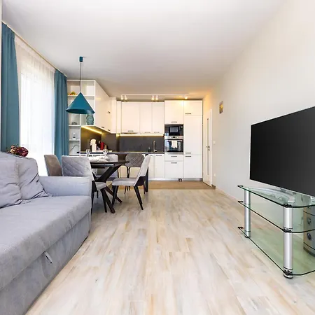 Bright And Cozy 1bd Flat In With Parking By Flat Mаnager Apartment