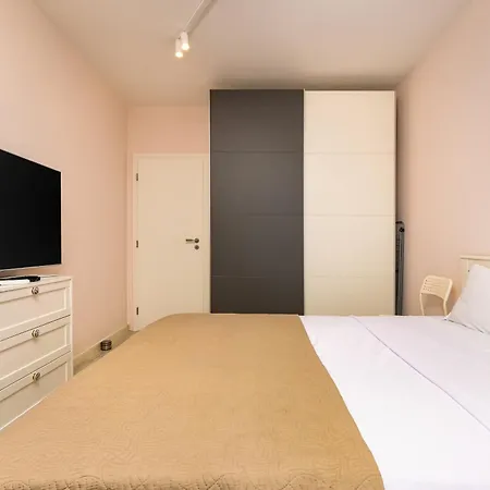 Bright And Cozy 1bd Flat In With Parking By Flat Mаnager *