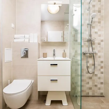 Apartman Bright And Cozy 1bd Flat In With Parking By Flat Mаnager