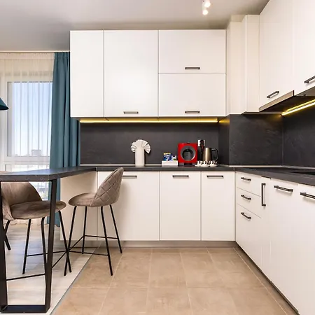 Bright And Cozy 1bd Flat In With Parking By Flat Mаnager Lägenhet