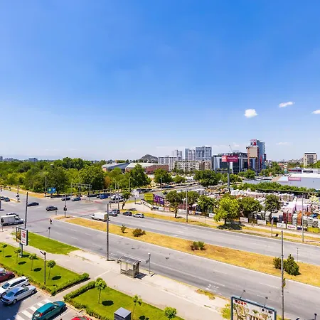 Bright And Cozy 1bd Flat In With Parking By Flat Mаnager Apartman *