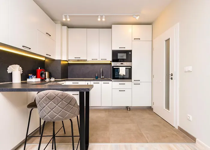 Bright And Cozy 1bd Flat In With Parking By Flat Mаnager Apartment Plovdiv