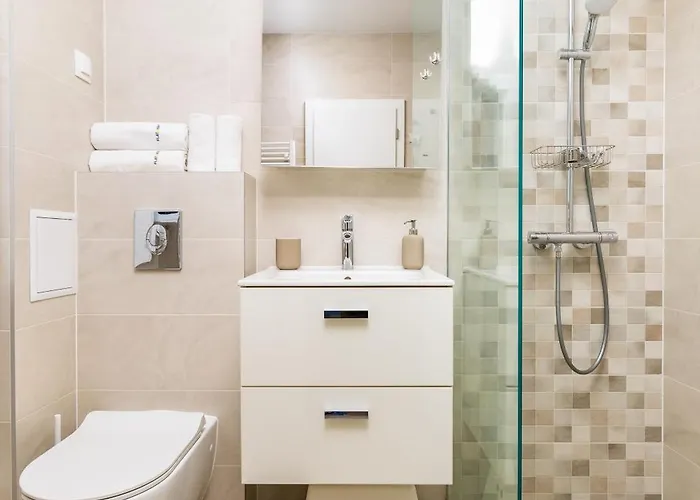 Lägenhet Bright And Cozy 1bd Flat In With Parking By Flat Mаnager